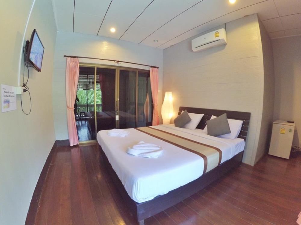 Marina Hut Guest House Koh Lanta Ngoại thất bức ảnh