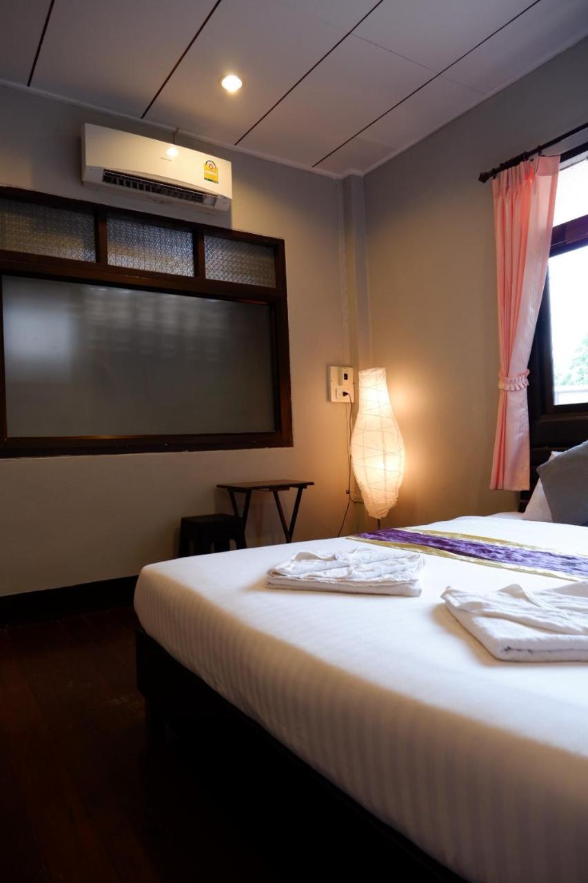 Marina Hut Guest House Koh Lanta Ngoại thất bức ảnh