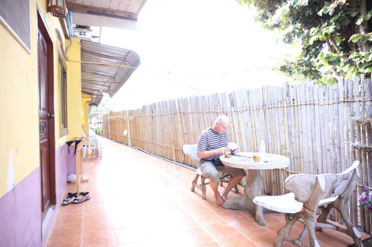 Marina Hut Guest House Koh Lanta Ngoại thất bức ảnh
