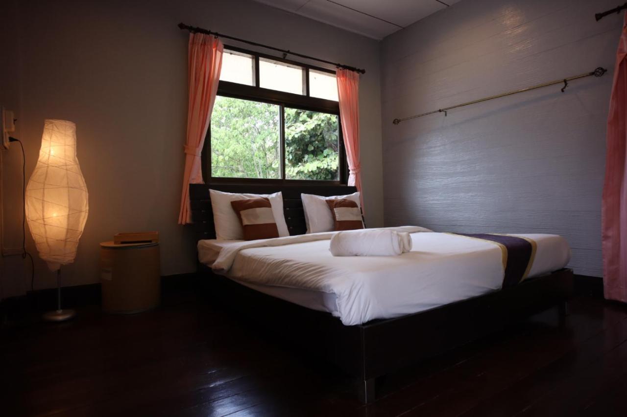 Marina Hut Guest House Koh Lanta Ngoại thất bức ảnh